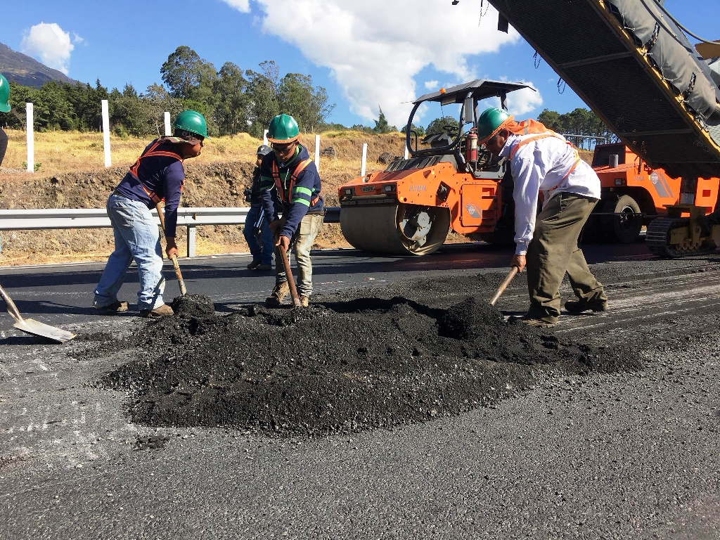 El sector de la construcción creará una unidad para denunciar los actos de sobornos en proyectos de contratación pública. (Foto Prensa Libre: Hemeroteca PL)