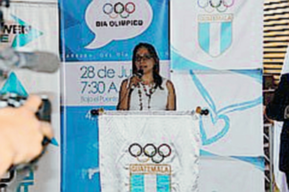 En conferencia de prensa fue presentada la carrera. (Foto Prensa Libre: cortesía COG)