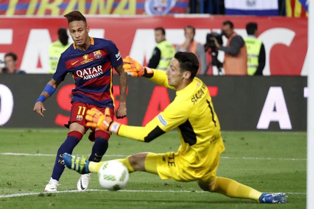 Neymar seguirá muchos años más con el Barcelona. (Foto Prensa Libre: AP)
