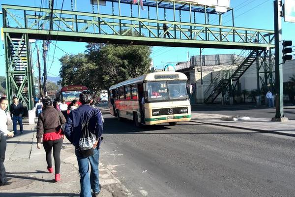 Pocas unidades prestan servicio. (Foto Prensa Libre: Erick Ávila)