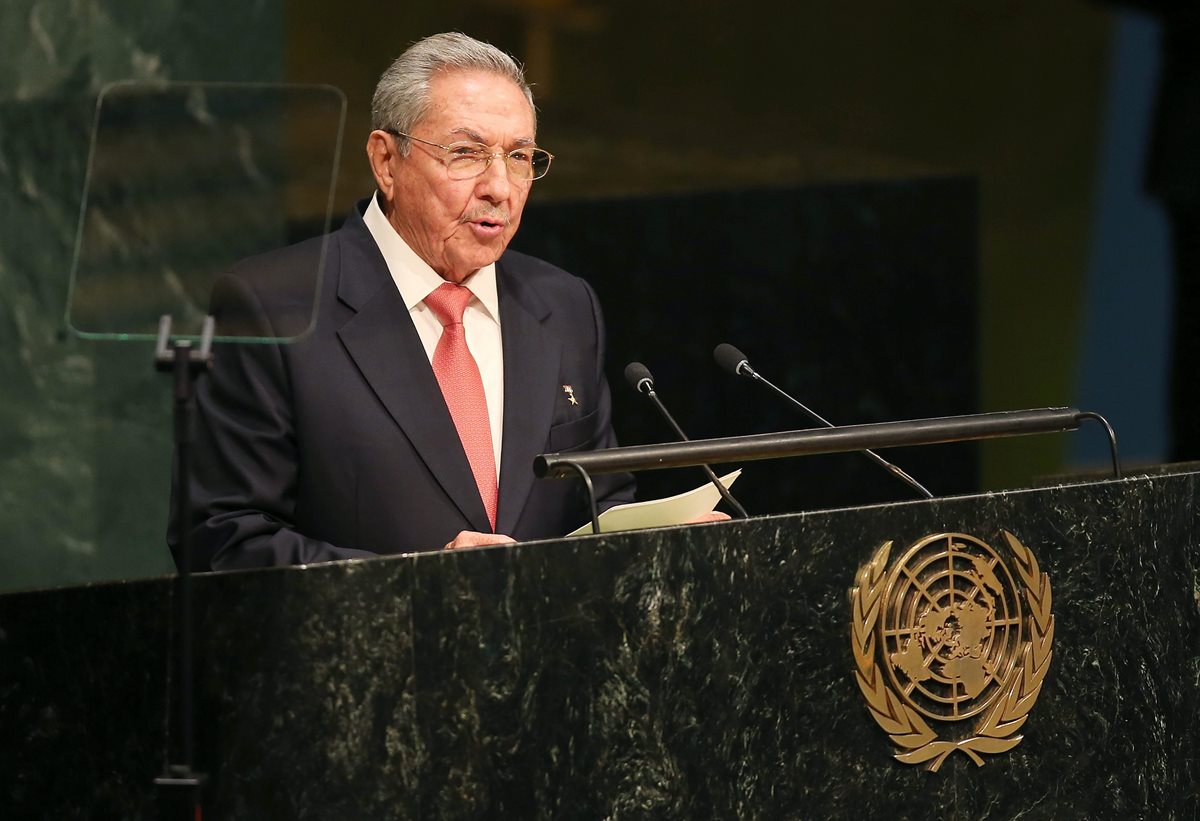Raúl Castro habla ante los participantes de la Cumbre de Desarrollo Sostenible que se celebró en las Naciones Unidas. (Foto Prensa Libre: EFE).
