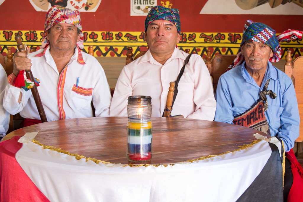 Líderes indígenas de Rabinal, Baja Verapaz, manifiestan su apoyo a la Cicig y al MP. (Foto Prensa Libre: Carlos Grave)