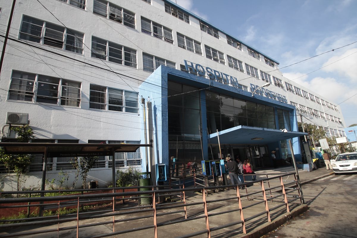 Médicos del Hospital Roosevelt han sugerido abrir patronatos y organizar eventos benéficos para captar fondos. (Foto Prensa Libre: Hemeroteca PL)