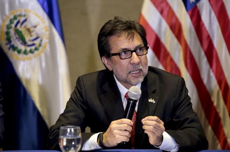 El embajador Luis Arreaga ha abogado por la lucha contra la corrupción y la libertad de prensa en el país. (Foto: Hemeroteca PL)