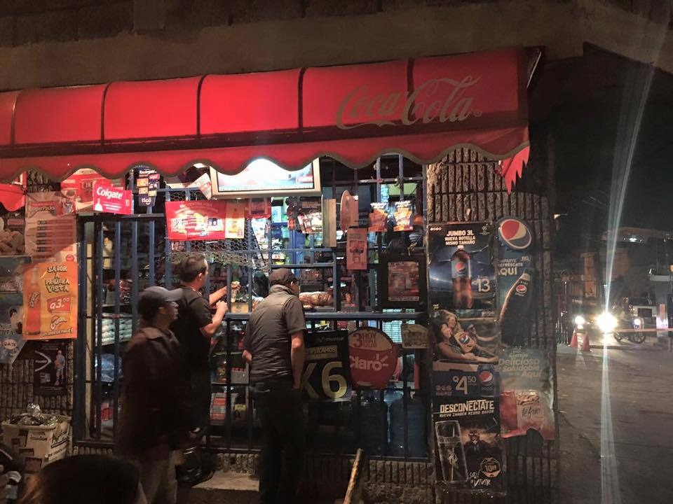 Tiendas de Mixco que venden licor son clausuradas. (Foto Prensa Libre: Municipalidad de Mixco)