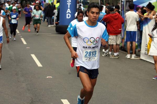 José Asturias es una de las nuevas figuras del fondismo nacional. (Foto Prensa Libre: Norvin Mendoza)<br _mce_bogus="1"/>