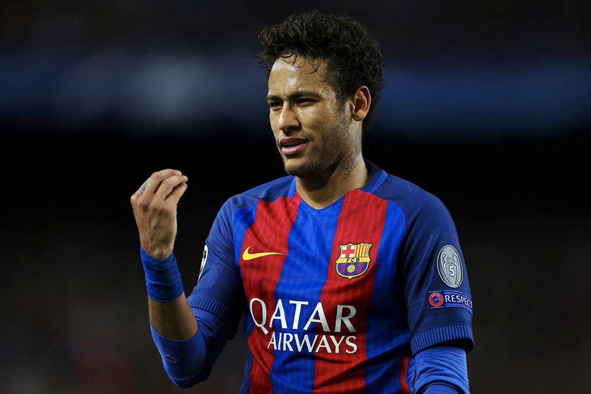 Neymar es uno de los jugadores más desequilibrantes del Barsa junto con Suárez y Messi. (Foto Prensa Libre: EFE)