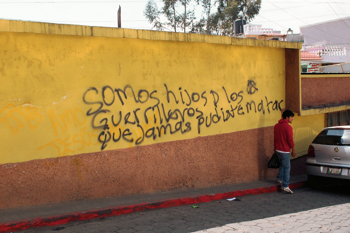 Pintas afectan inmuebles en San Marcos. (Foto Prensa Libre: Aroldo Marroquín)
