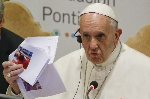 El Papa participa en el sexto Congreso Mundial de la red Scholas Ocurrentes.(AP).