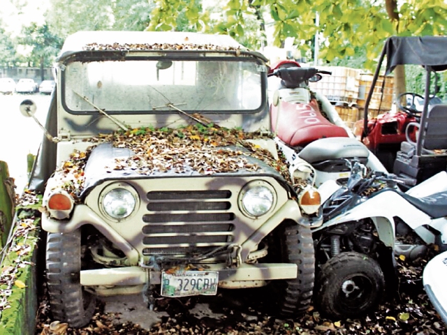Un Jeep de 1970 figura entre los bienes sobre los cuales se ha solicitado la extinción de dominio.(Foto Prensa Libre: MP)