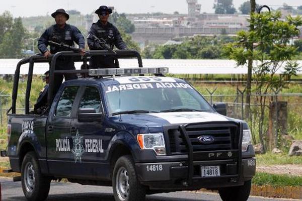 Policía de México investiga el incidente armado. (Foto Prensa Libre: AFP). 