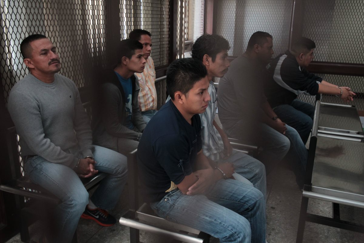 Ocho personsas integrantes de la red delictiva liderada por Marvin Montiel Marín, alias El Taquero, fueron condeandos por 14 muertes. (Foto Prensa Libre: Paulo Raquec)
