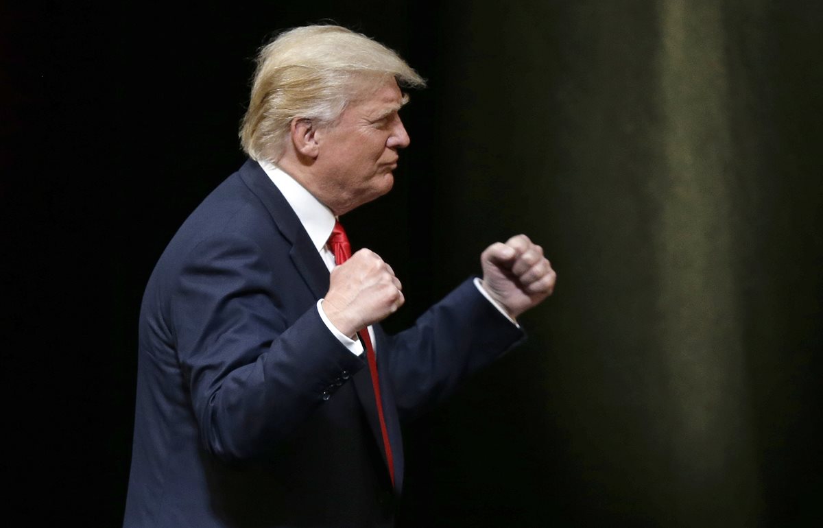 El republicano Donald Trump, durante un acto de su campaña política en la carrera por la Casa Blanca. (Foto Prensa Libre: AP).