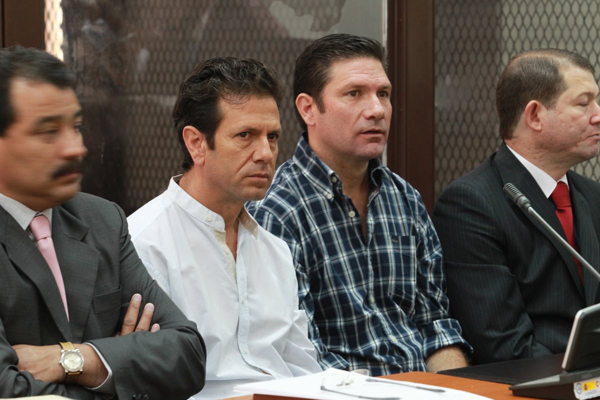 Los hermanos son señalados por el asesinato del abogado Rodrigo rosenberg. (Foto Prensa Libre: Hemeroteca PL)