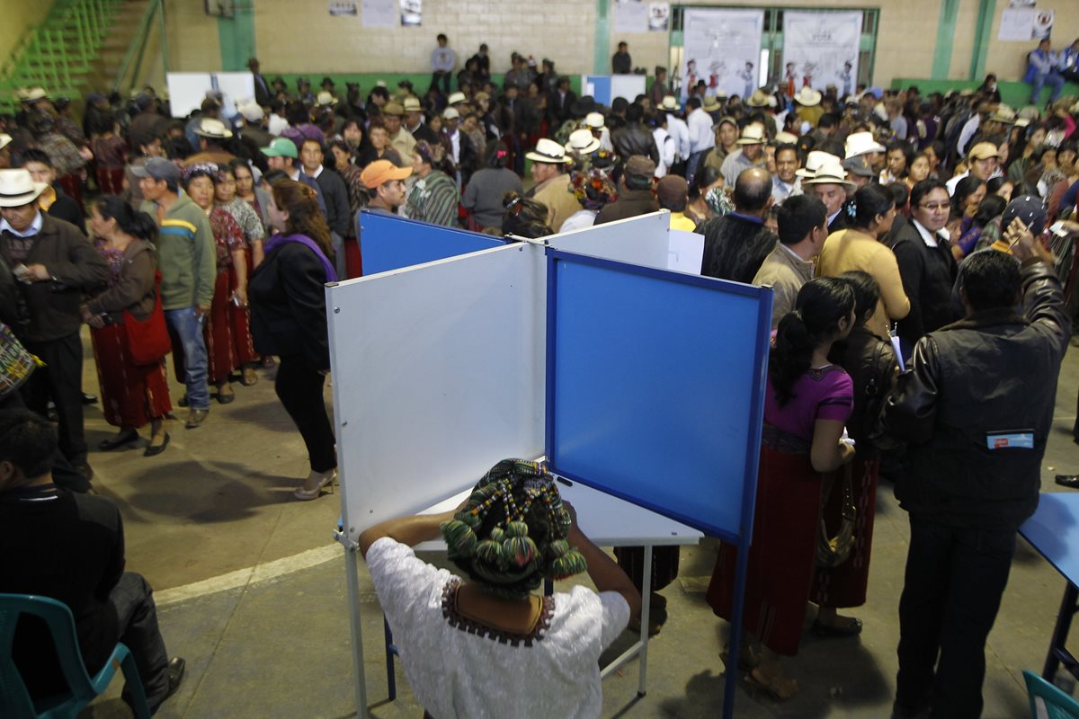 El TSE fijó el padrón electoral en 7 millones 556 mil votantes. (Foto Prensa Libre: Hemeroteca PL)