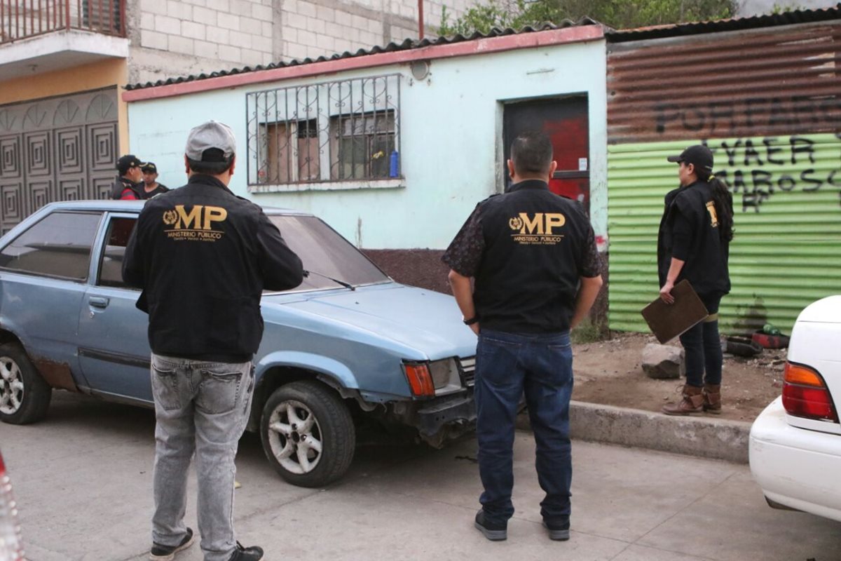 El MP y la PNC realizan 69 allanamientos en siete departamentos para capturar a supuestos extorsionistas. (Foto Prensa Libre: MP)