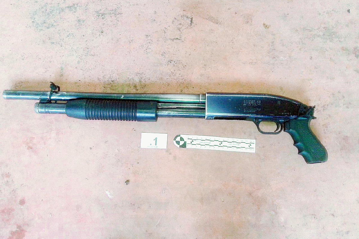 Una de  las escopetas incautadas por el MP en una vivienda de Cuyotenango, Suchitepéquez. (Foto Prensa Libre: MP)