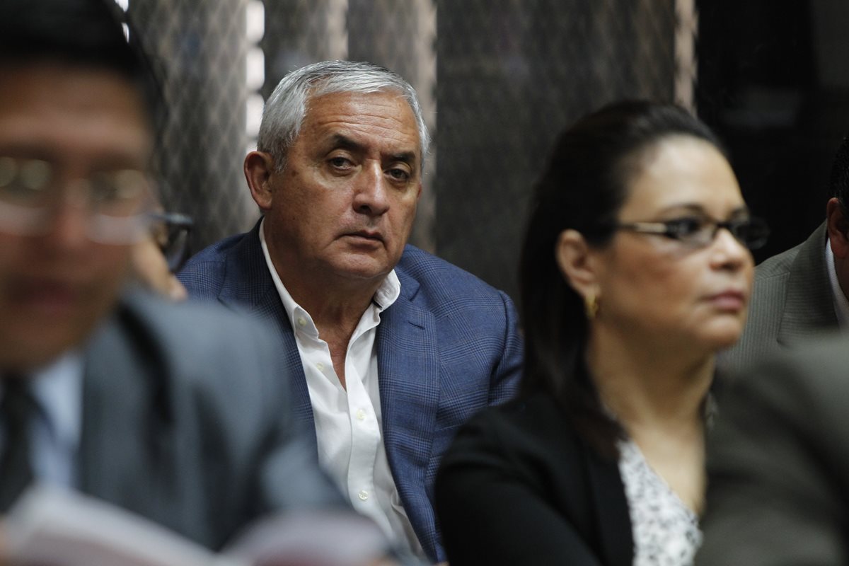 El expresidente Otto Pérez Molina, durante la audiencia del caso La Línea.(Foto Prensa Libre:Paulo Raquec)