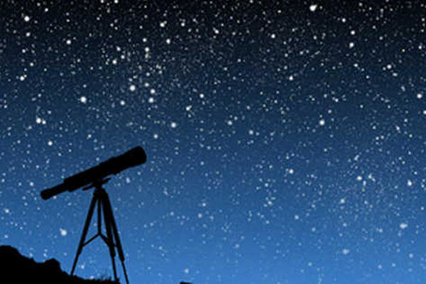 El mejor horario para observar este fenómeno será entre las 2 y las 4 horas del sábado. (Foto Prensa Libre: Archivo)