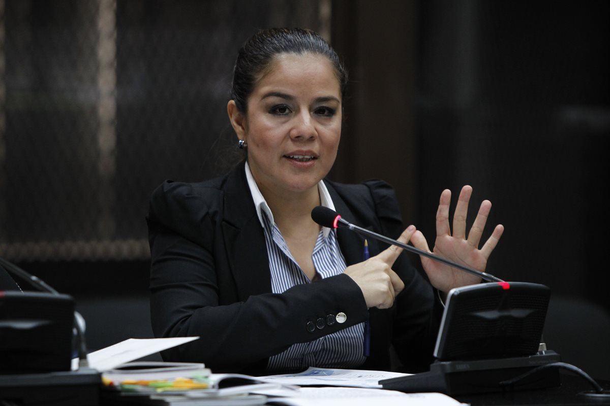Claudia Méndez, exintendente de aduanas, durante la audiencia de primera declaración. (Foto Prensa Libre: Hemeroteca PL)