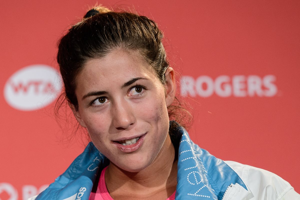Garbiñe Muguruza anuncia su retiro del máximo evento de tenis en Montreal. (Foto Prensa Libre: AFP).