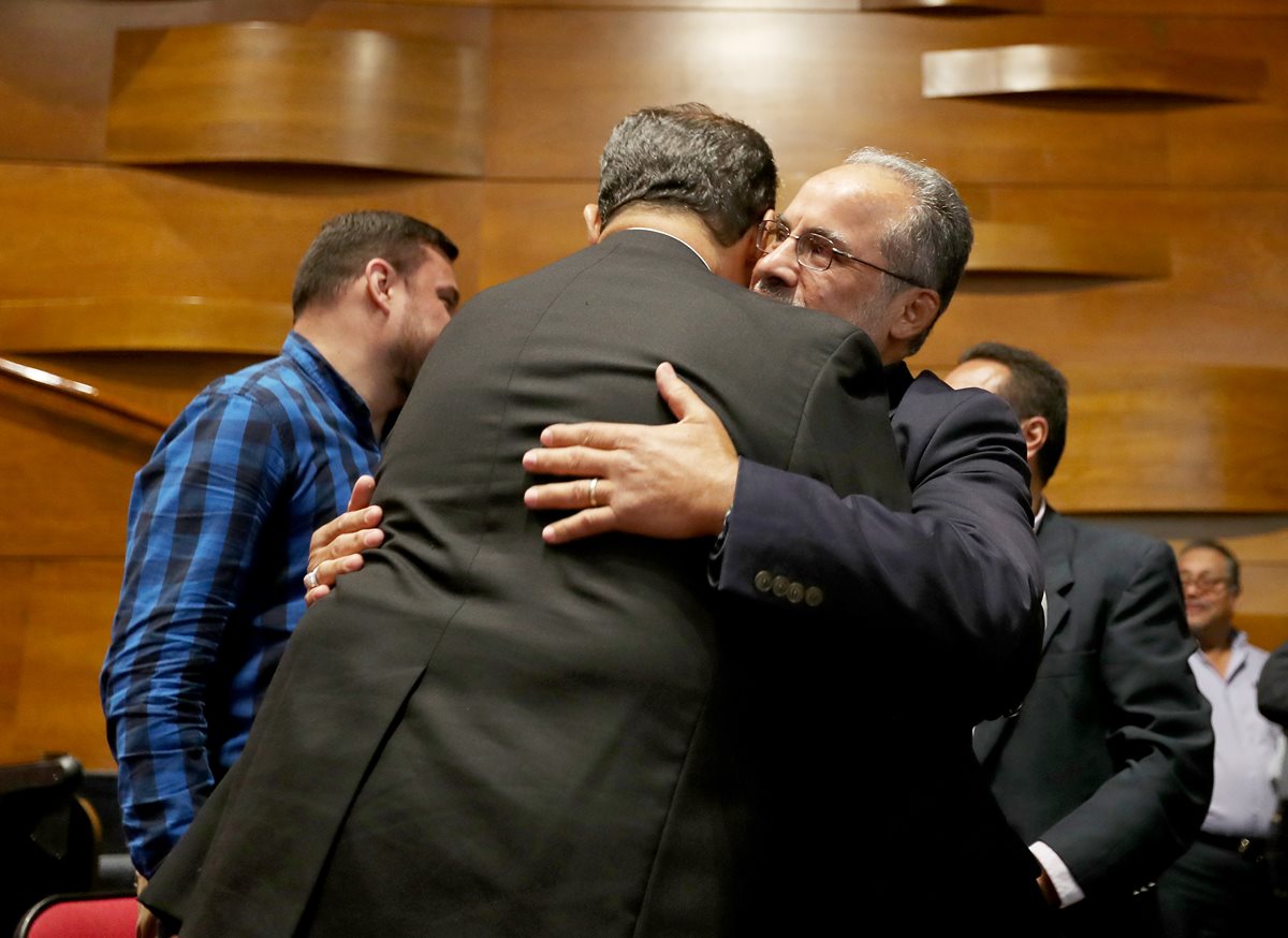Fernando Cáceres, nuevo presidente electo de CDAG, es afín a Gerardo Aguirre y a Dennis Alonzo