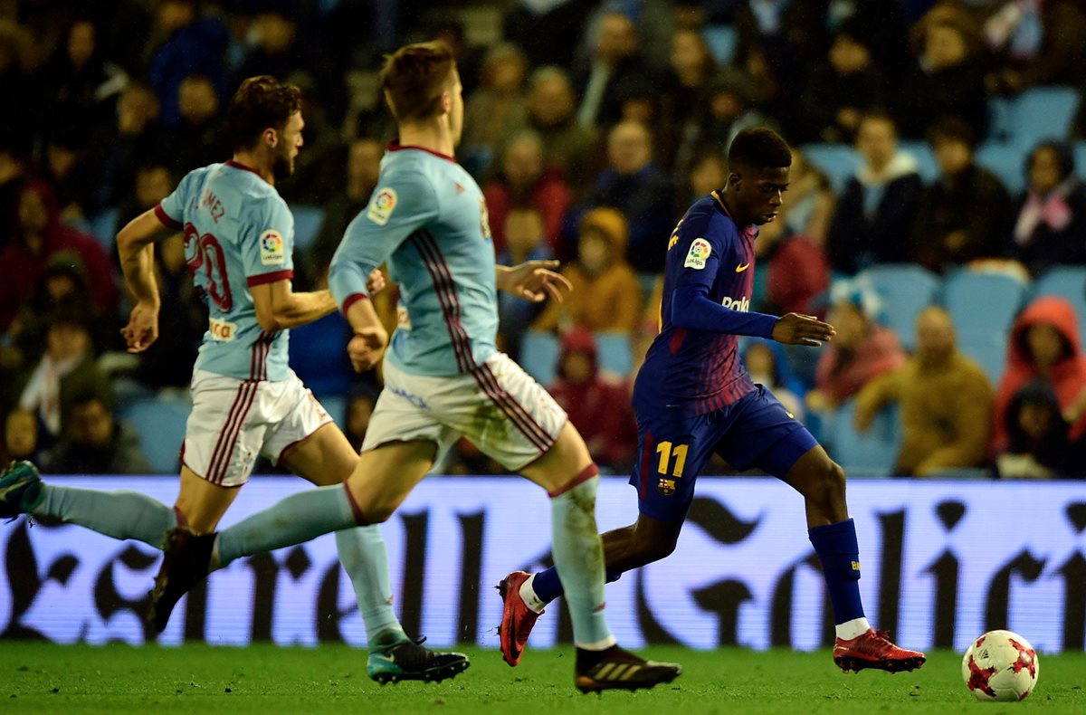Ousmane Dembélé regresó a las canchas luego de 108 días sin jugar, debido a una lesión. (Foto Prensa Libre: AFP)