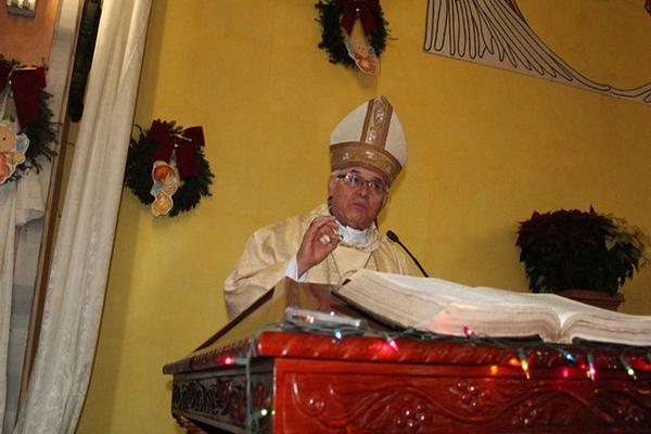 Monseñor Álvaro Ramazzini durante la misa en la catedral de San Marcos. (Foto Prensa Libre: Aroldo Marroquín)<br _mce_bogus="1"/>