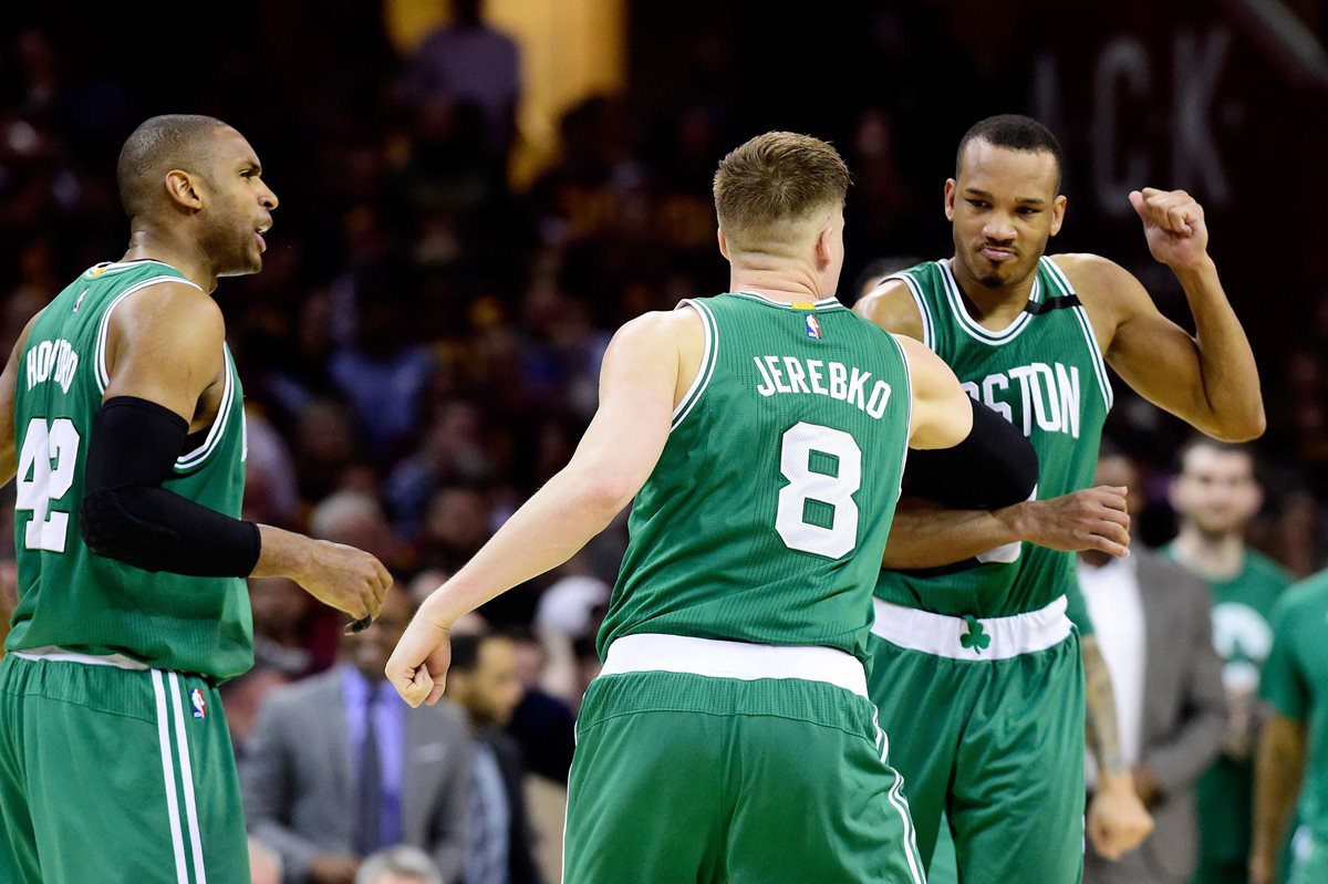 Avery Bradley fue clave en la victoria de los Celtics contra Cleveland. (Foto Prensa Libre: AFP).