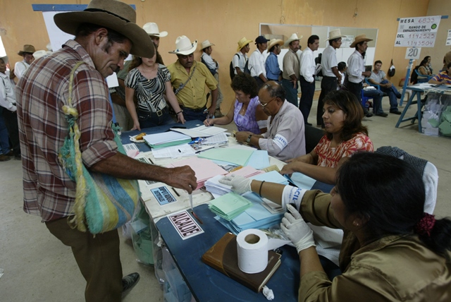 Los centros de votación estarán abiertos desde las 7 horas. (Foto Prensa Libre: Hemeroteca PL)
