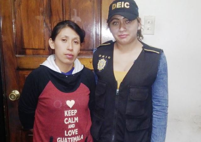 María Victoria Cho Aspuac, de 29 años, es señalada del la muerte de Mayra López López, de 18, hallada muerta el sábado último. (Foto Prensa Libre: Cortesía PNC)