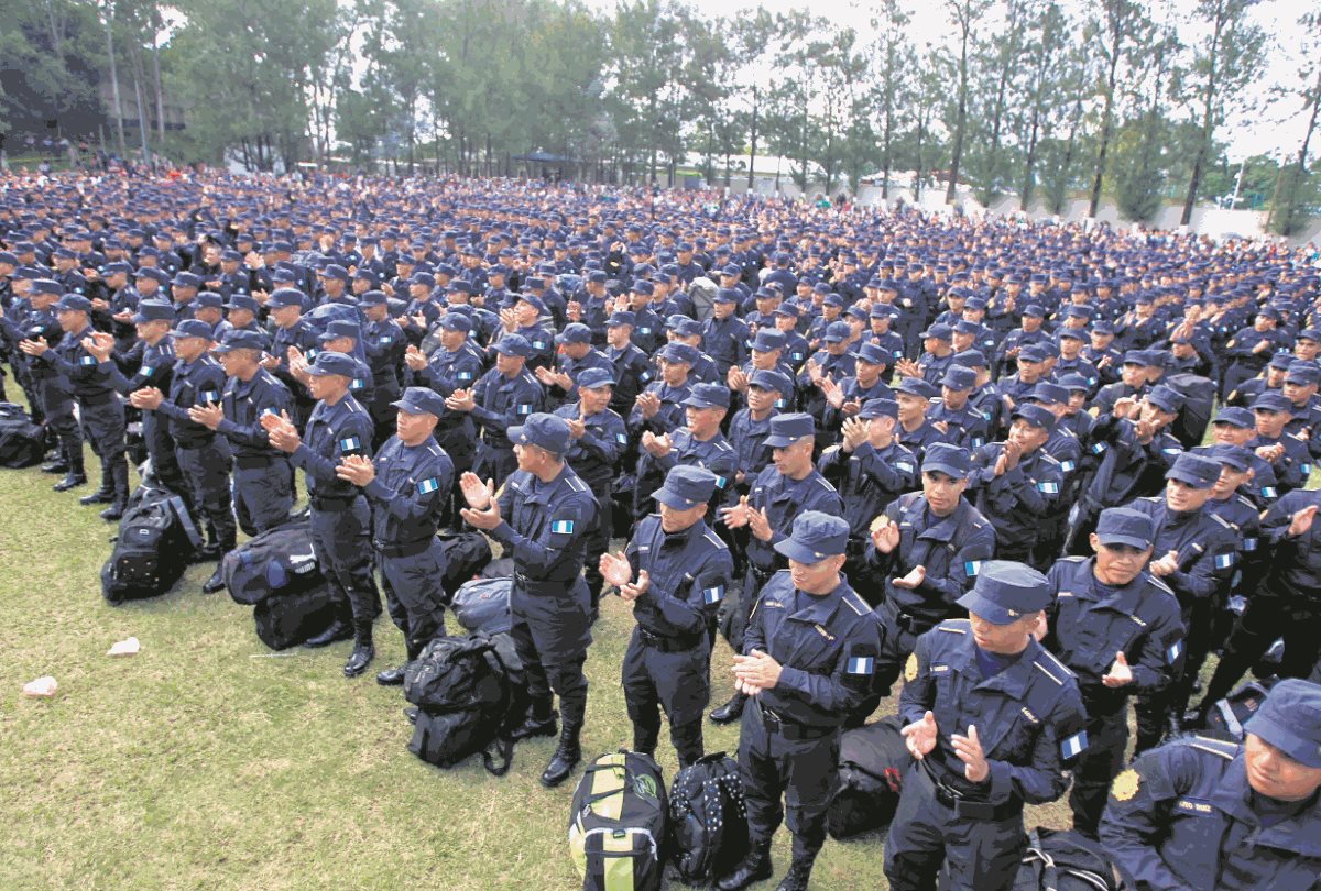 Las asignaciones presupuestarias para los ministerios en 2021 aún no se conocen al detalle a dos semanas para que se presente la iniciativa. (Foto Prensa Libre: Esbin García)