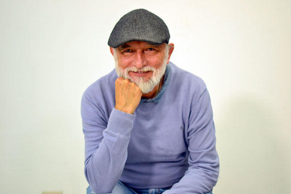 El libro de Carlos Barrios ha sido traducido al inglés, portugués, checo, turco y, próximamente, al francés. (Foto Prensa Libre: Ángel Elías)