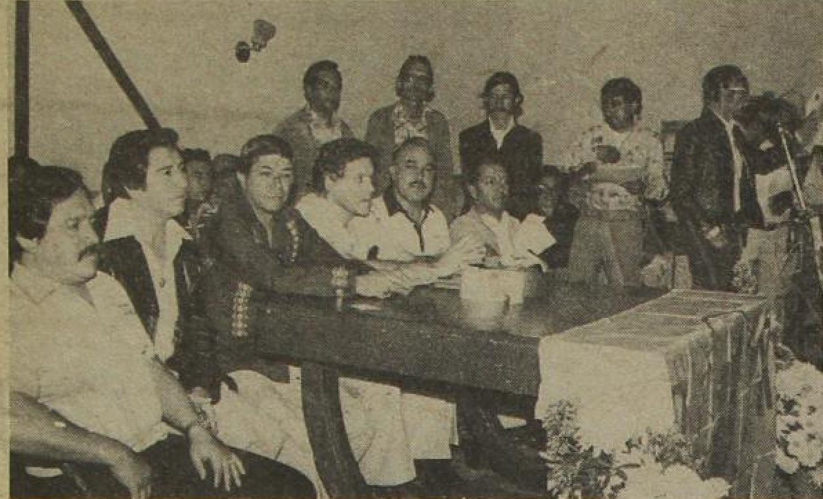 25/08/1980 Conferencia  de diputados  que presentaron su  renuncia  al Partido Revolucionario. (Foto: Hemeroteca PL)
