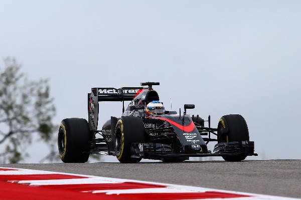 Alonso espera “una dura pelea en un circuito desfavorable”