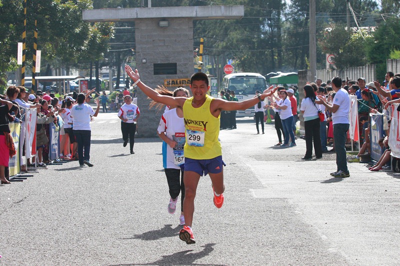 Bor cumplió con una gran actuación este domingo en la Carrera de la Luz y el Sonido. (Foto Prensa Libre: Francisco Sánchez)