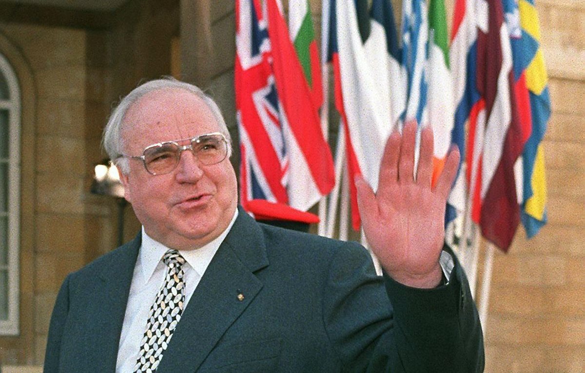 Helmut Kohl, excanciller alemán. (Foto Prensa Libre: AFP)