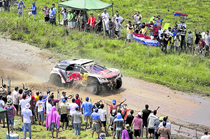 Lima fue el escenario de la llegada final del rally en 2012 y la salida en 2013, en las dos únicas ediciones en las que Perú formó parte del trazado de la prueba. (Foto Prensa Libre: AFP)