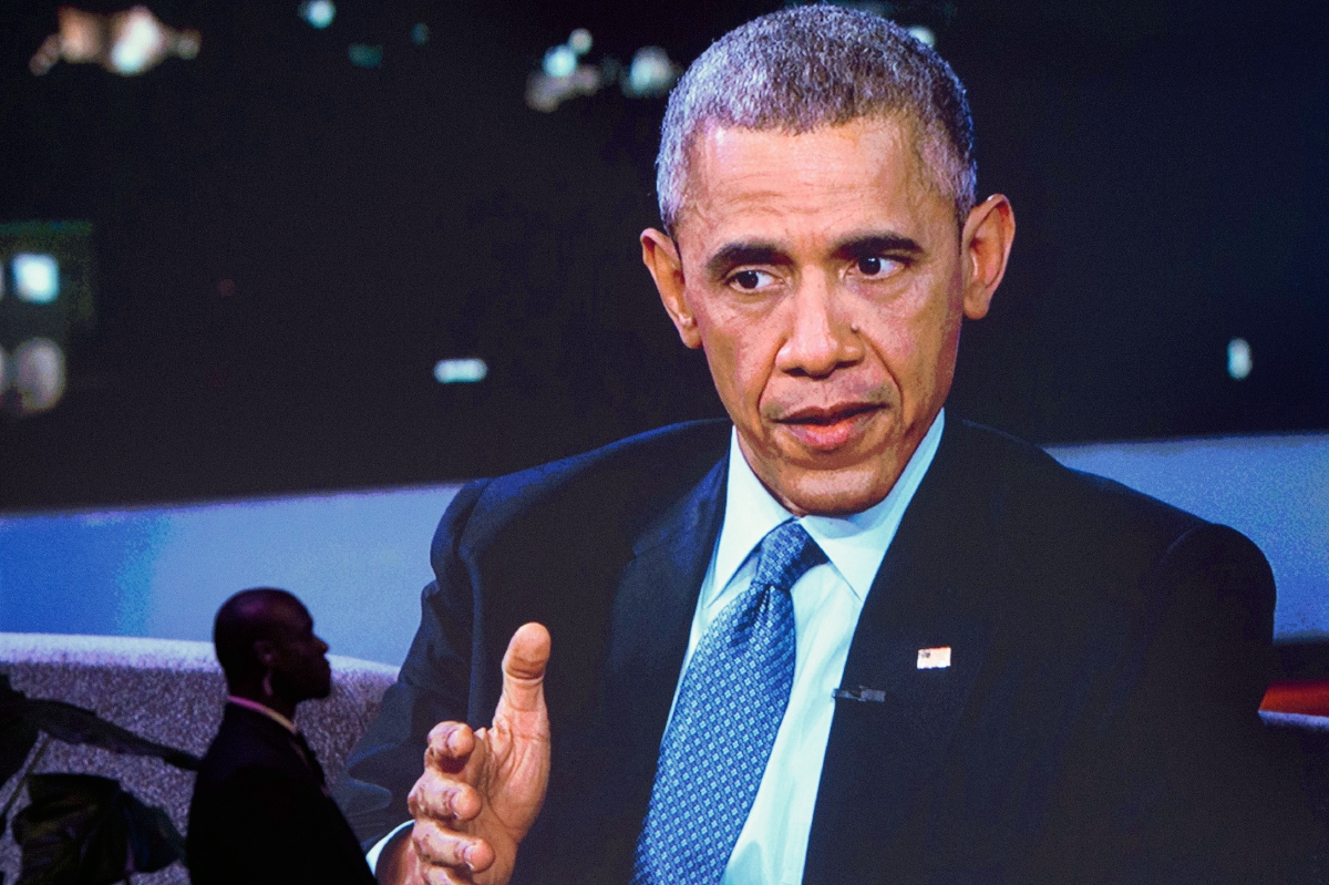 El presidente  Barack Obama, durante su participación en el programa Jimmy Kimmel Live in Los Angeles. (Foto Prensa Libre: AFP)