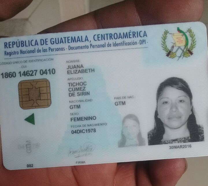 El cadáver de Juana Elizabeth Tichoc Cúmez fue localizado en el fondo de un barranco en Santa Cruz Balanyá, Chimaltenango. (Foto Prensa Libre:)
