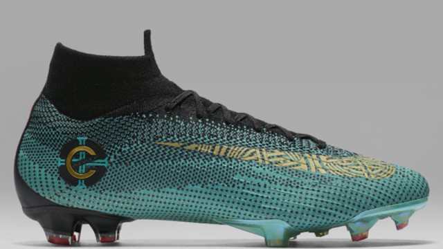 Nike lanza zapatos con los colores Portugal para "homenajear" a Ronaldo