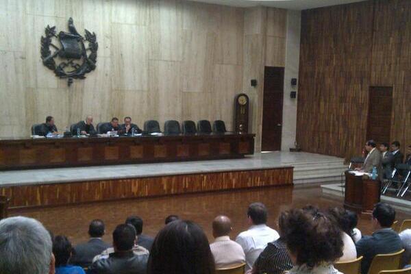 La audiencia se desarrolla en el Juzgado Décimo de Instancia Penal. (Foto Prensa Libre: Jerson Ramos)