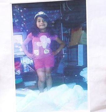 Una fotografía de Yuliana Andrea Samboni Muñoz, de 7 años, raptada en el barrio Bosque Calderón y posteriormente torturada y asesinada. (Foto Prensa Libre: EFE)