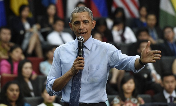 Barack Obama pide al Supremo que frene deportación de 5 millones de indocumentados.