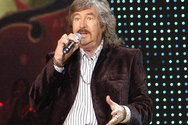 El cantante fue uno de los pioneros del rock and roll en México.<br _mce_bogus="1"/>