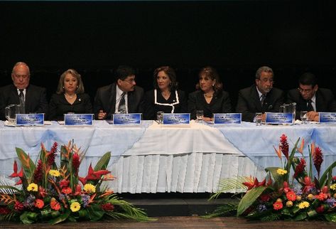 El lunes último los magistrados del TSE convocaron a elecciones, y según la Ley, debían contar con el total del presupuesto electoral un mes antes.