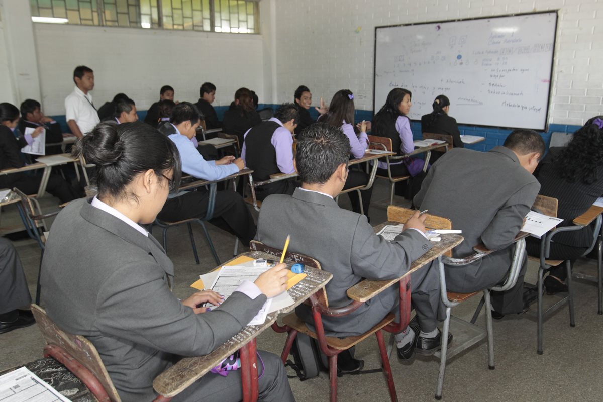 Los alumnos fueron evaluados en matemática y lectura. (Foto Prensa Libre: Hemeroteca PL)