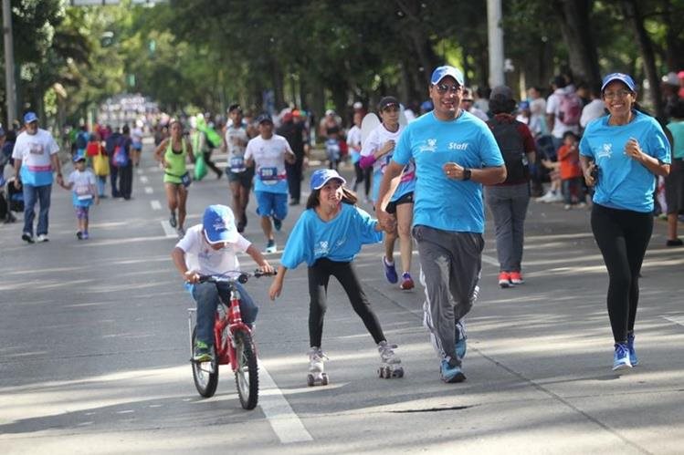 El objetivo de las carreras también es promover el esparcimiento de las familias y ayudar al prójimo. (Foto Prensa Libre: Hemeroteca PL).