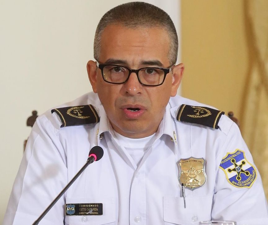 Howard Cotto, director de la Policía de El Salvador. (Foto Prensa Libre: EFE).