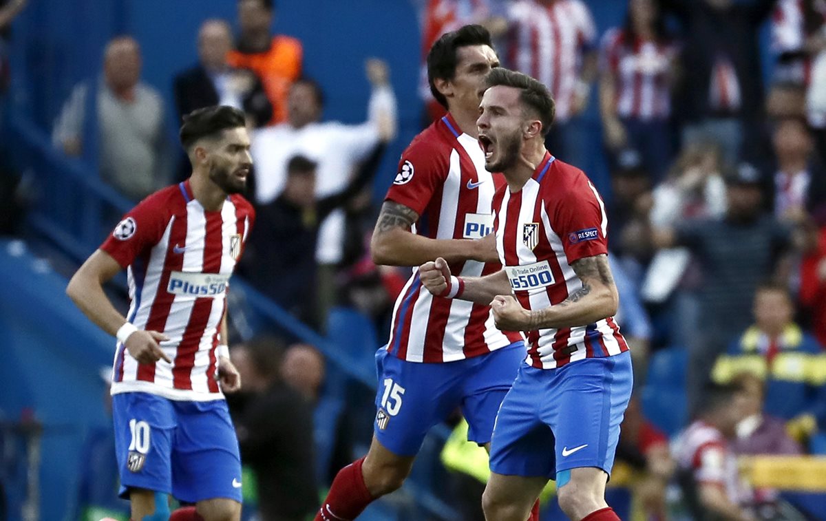 Saúl Ñíguez grita y celebra el 1-0 para el Atlético de Madrid.